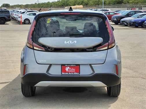 2023 Kia Soul LX