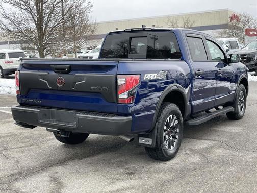 2024 Nissan Titan PRO-4X