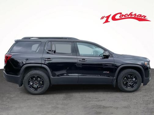 2023 GMC Acadia AWD AT4