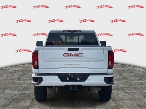 2023 GMC Sierra 2500 Denali