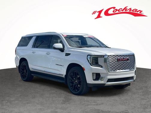 White Frost Tricoat 2022 GMC Yukon XL Denali