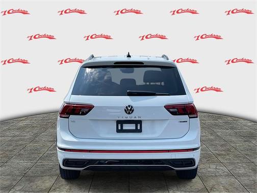 2022 Volkswagen Tiguan 2.0T SE R-Line Black 4MOTION