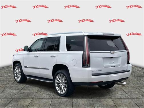 2017 Cadillac Escalade Luxury