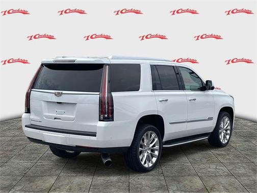 2017 Cadillac Escalade Luxury