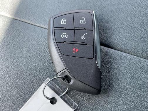 Summit White 2026 GMC Terrain AWD AT4