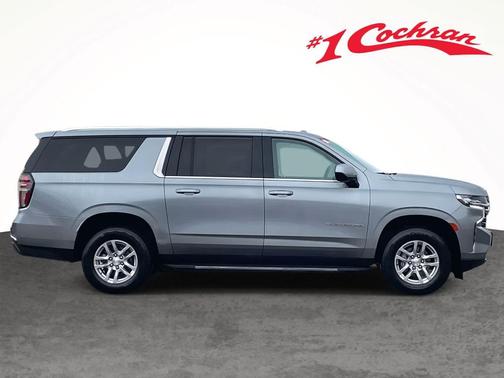 2023 Chevrolet Suburban LT