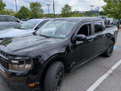 Shadow Black 2024 Ford Maverick XLT