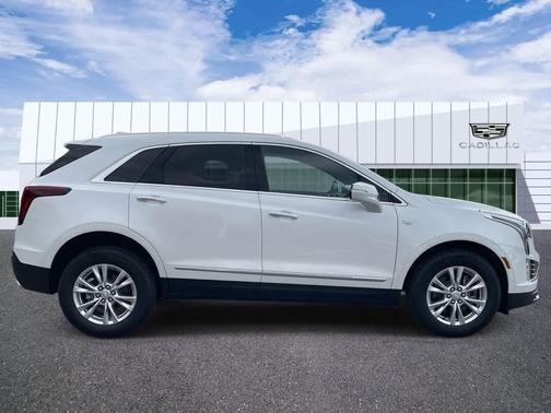 2025 Cadillac XT5 Luxury