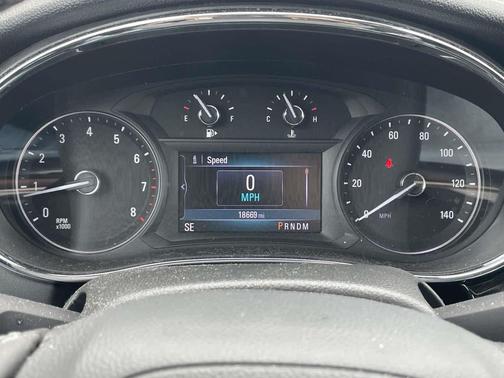 Summit White 2022 Buick Encore Preferred