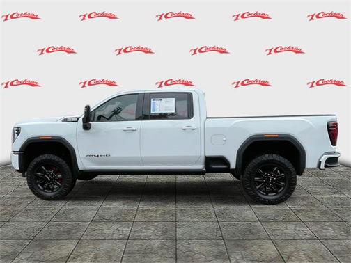 2025 GMC Sierra 2500 AT4