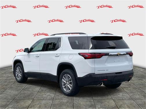 2022 Chevrolet Traverse LT Cloth