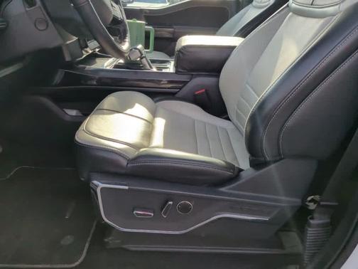 Avalanche 2023 Ford F-150 Lightning Platinum