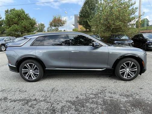 2023 Cadillac LYRIQ Luxury