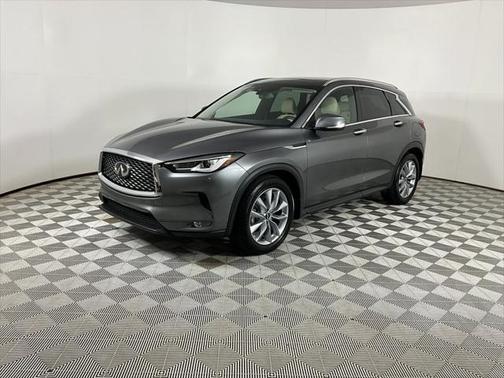 2022 INFINITI QX50 LUXE AWD