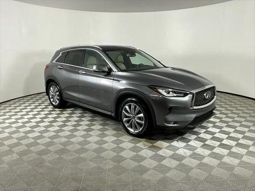 2022 INFINITI QX50 LUXE AWD