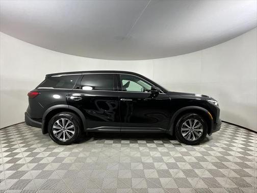 2025 INFINITI QX60 Pure