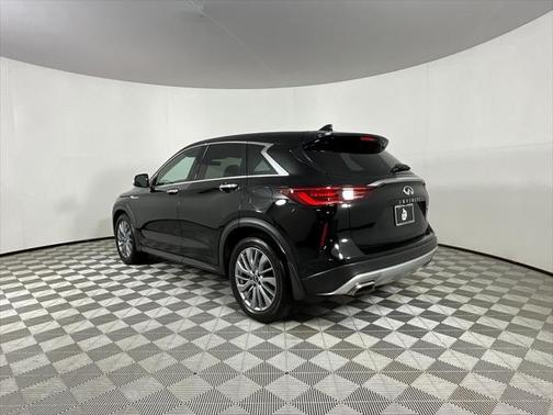 2023 INFINITI QX50 PURE