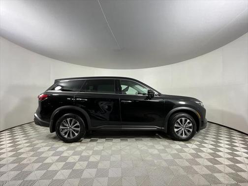 2025 INFINITI QX60 Pure