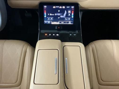 2025 INFINITI QX80 SENSORY AWD