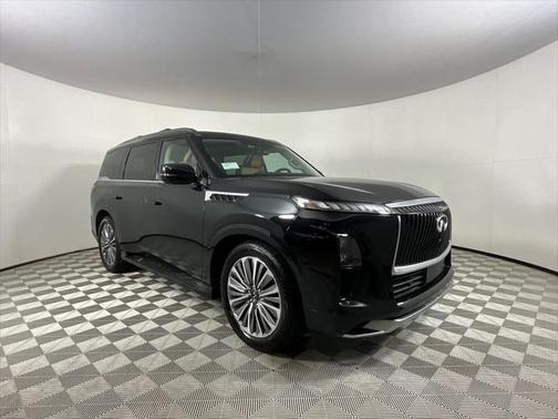 2025 INFINITI QX80 SENSORY AWD