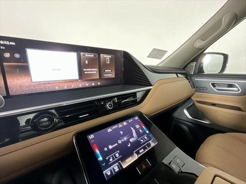 2025 INFINITI QX80 SENSORY AWD