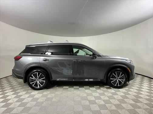 2025 INFINITI QX60 SENSORY