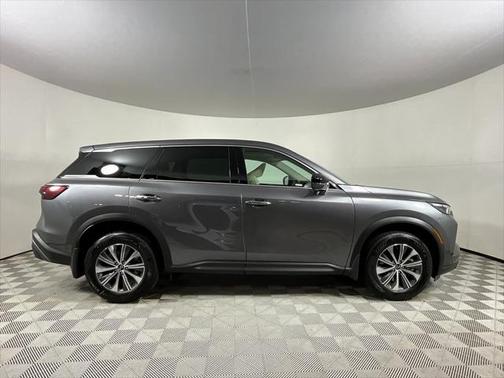 2025 INFINITI QX60 Pure