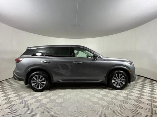 2025 INFINITI QX60 Pure