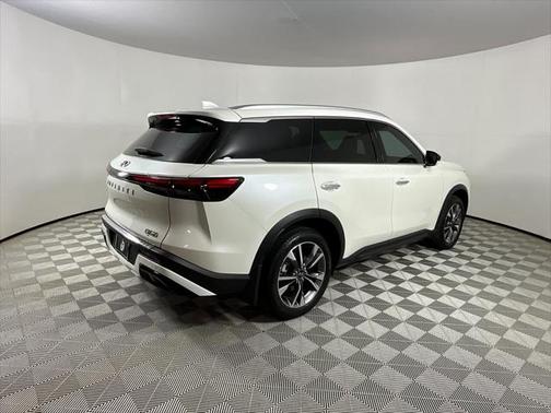 2024 INFINITI QX60 Luxe