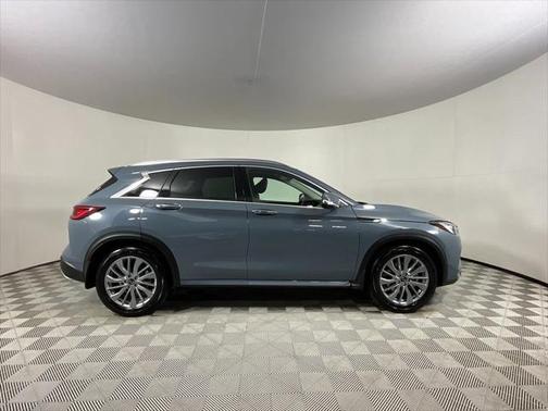 2025 INFINITI QX50 Luxe AWD