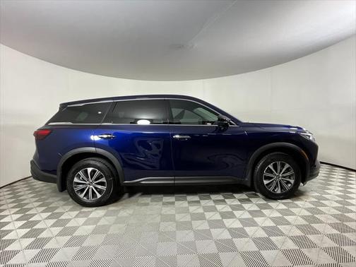 2025 INFINITI QX60 Pure