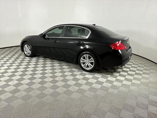 2013 INFINITI G37 Journey