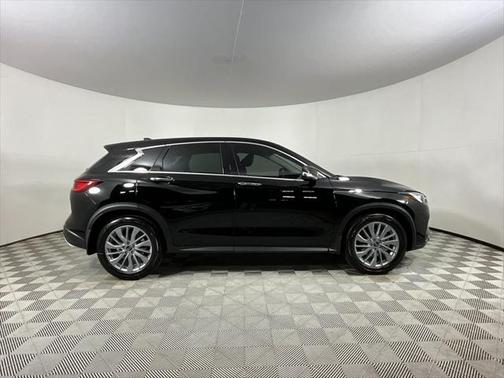 2025 INFINITI QX50 Pure AWD