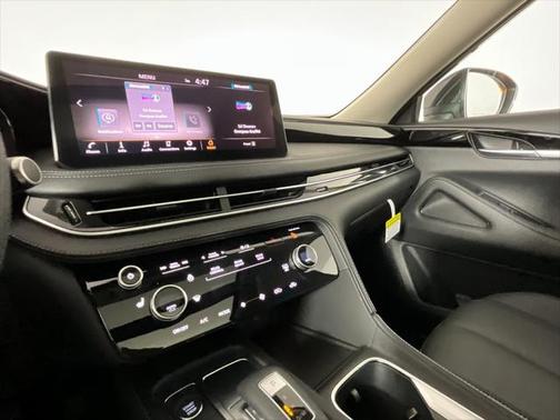 2025 INFINITI QX60 Pure