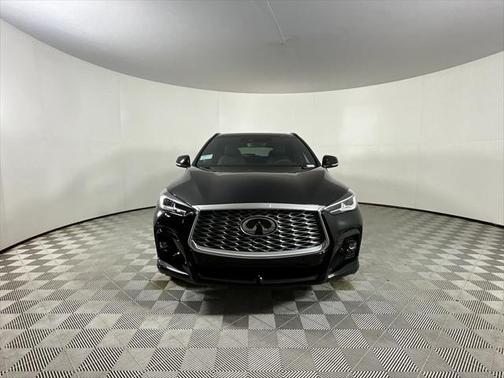 2025 INFINITI QX55 LUXE