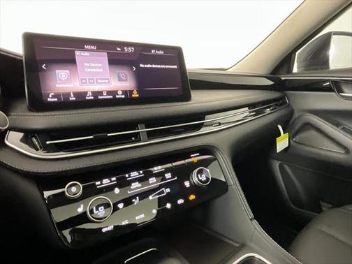 2025 INFINITI QX60 Pure