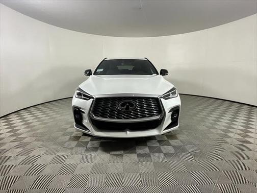 2025 INFINITI QX55 LUXE