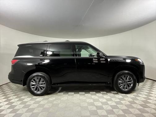 2025 INFINITI QX80 PURE AWD