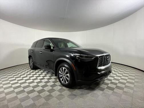2025 INFINITI QX60 Pure