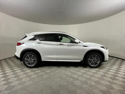 2025 INFINITI QX50 Luxe AWD