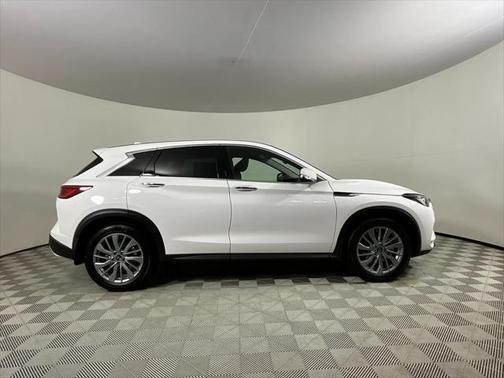 2025 INFINITI QX50 Pure AWD