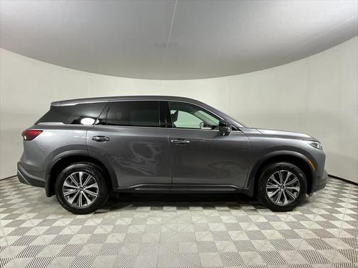 2025 INFINITI QX60 Pure