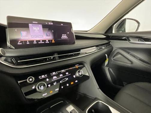 2025 INFINITI QX60 Pure