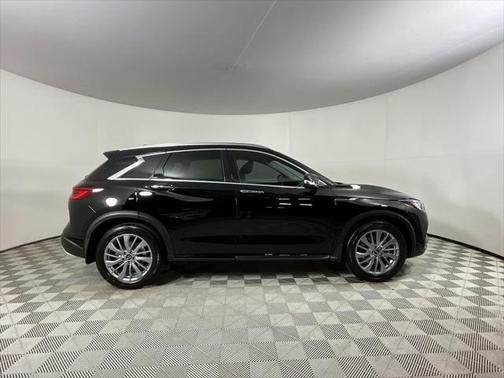 2025 INFINITI QX50 Luxe AWD