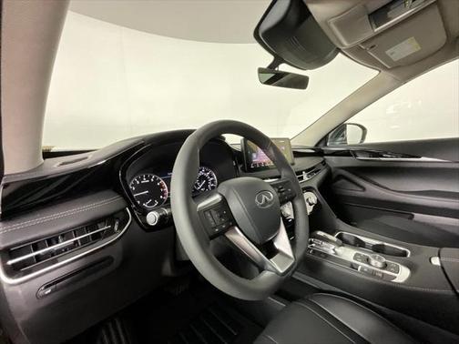 2025 INFINITI QX60 Pure