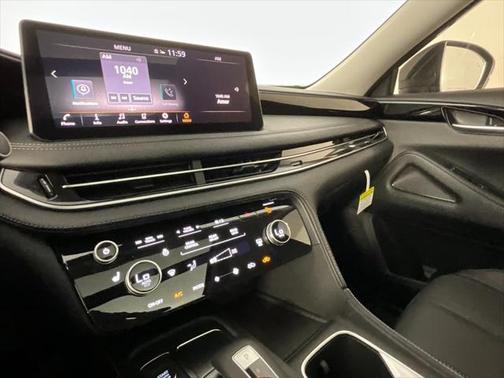 2025 INFINITI QX60 Pure