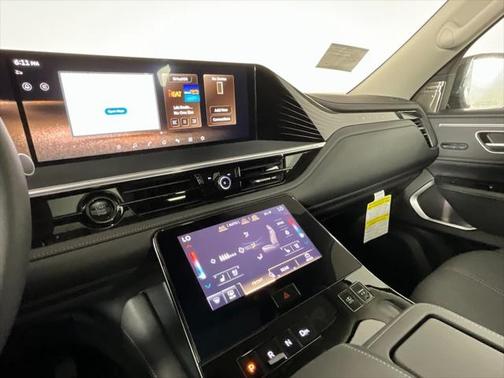 2025 INFINITI QX80 SENSORY AWD