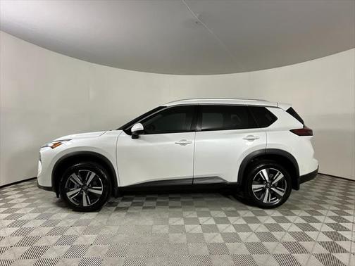 2024 Nissan Rogue SL