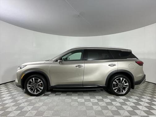 2022 INFINITI QX60 Luxe