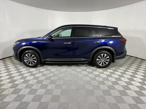 2022 INFINITI QX60 Pure
